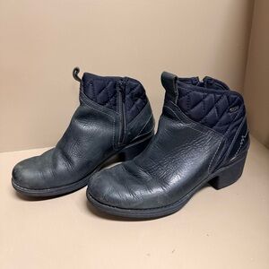 Merrell Chateau Ankle Boots Womens 6.5 Black Waterproof Leather Quilted